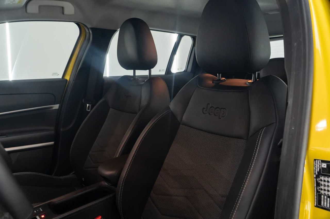 Jeep Avenger 1.2 G 74kW (100CV) Altitude - Foto 21