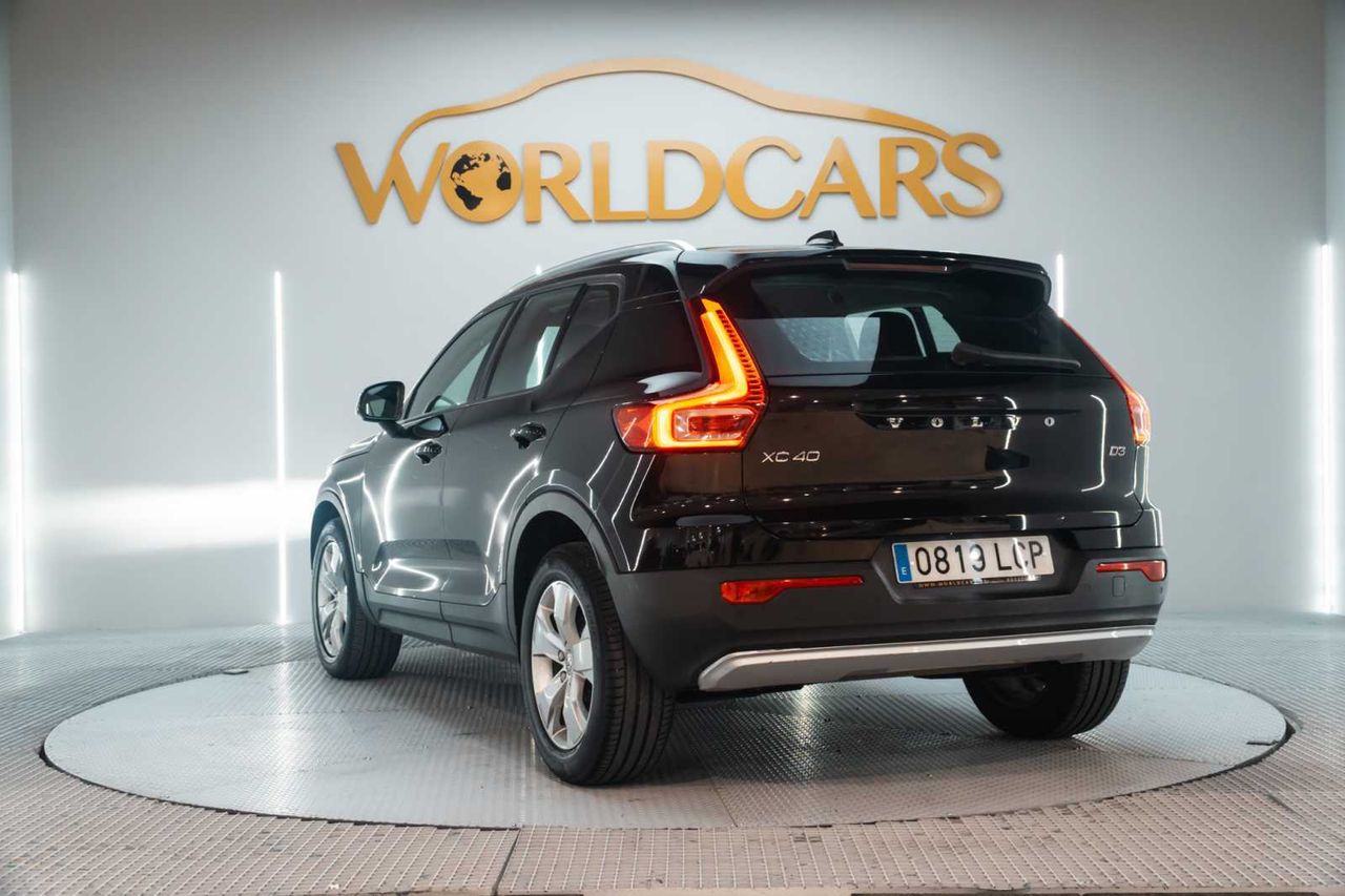 Volvo XC40 2.0 D3 AWD Momentum  - Foto 9