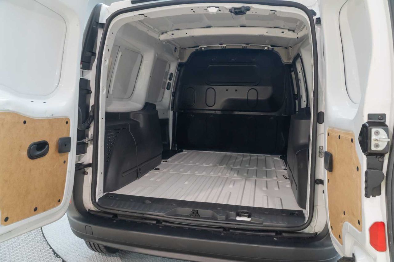 Nissan NV250 2pl 1.5dci 70 kw (95cv) l2h1 óptima  - Foto 11