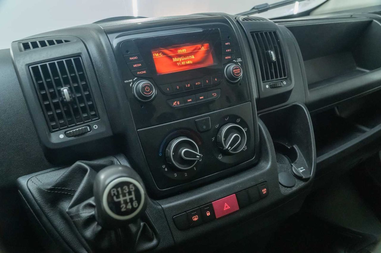 Peugeot Boxer  333 2.2 bluehdi l2h1 3,3t s&s  - Foto 16