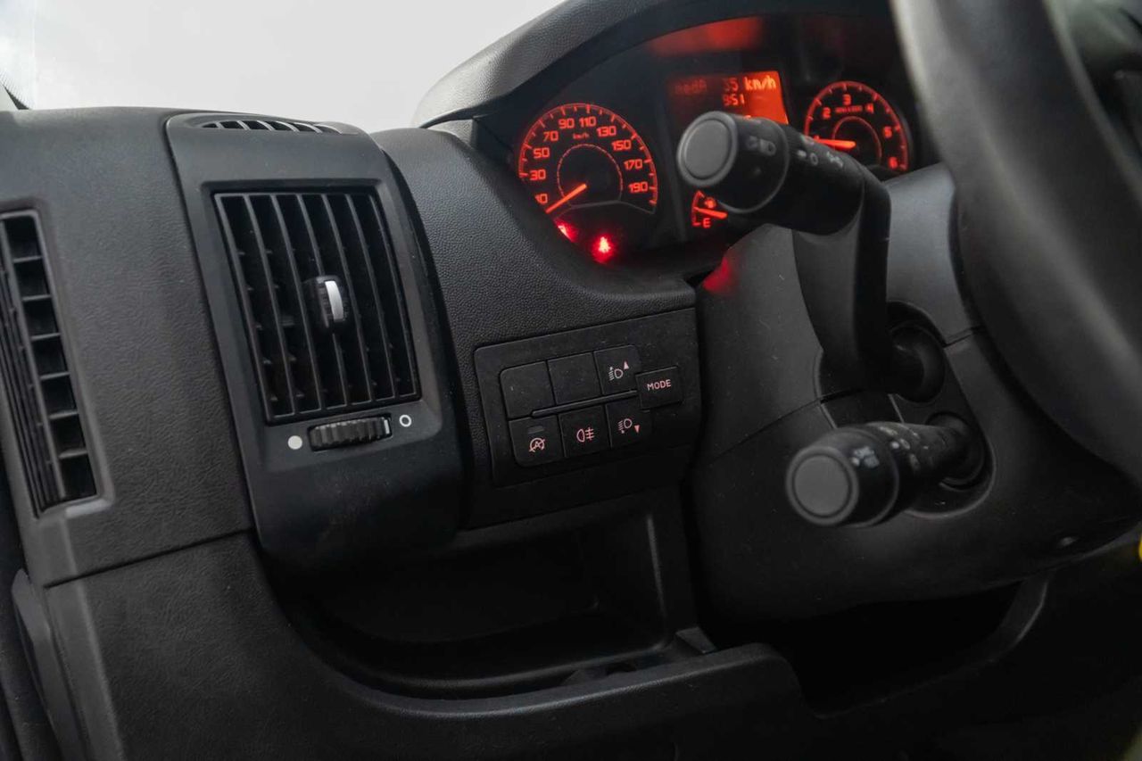 Peugeot Boxer  333 2.2 bluehdi l2h1 3,3t s&s  - Foto 19