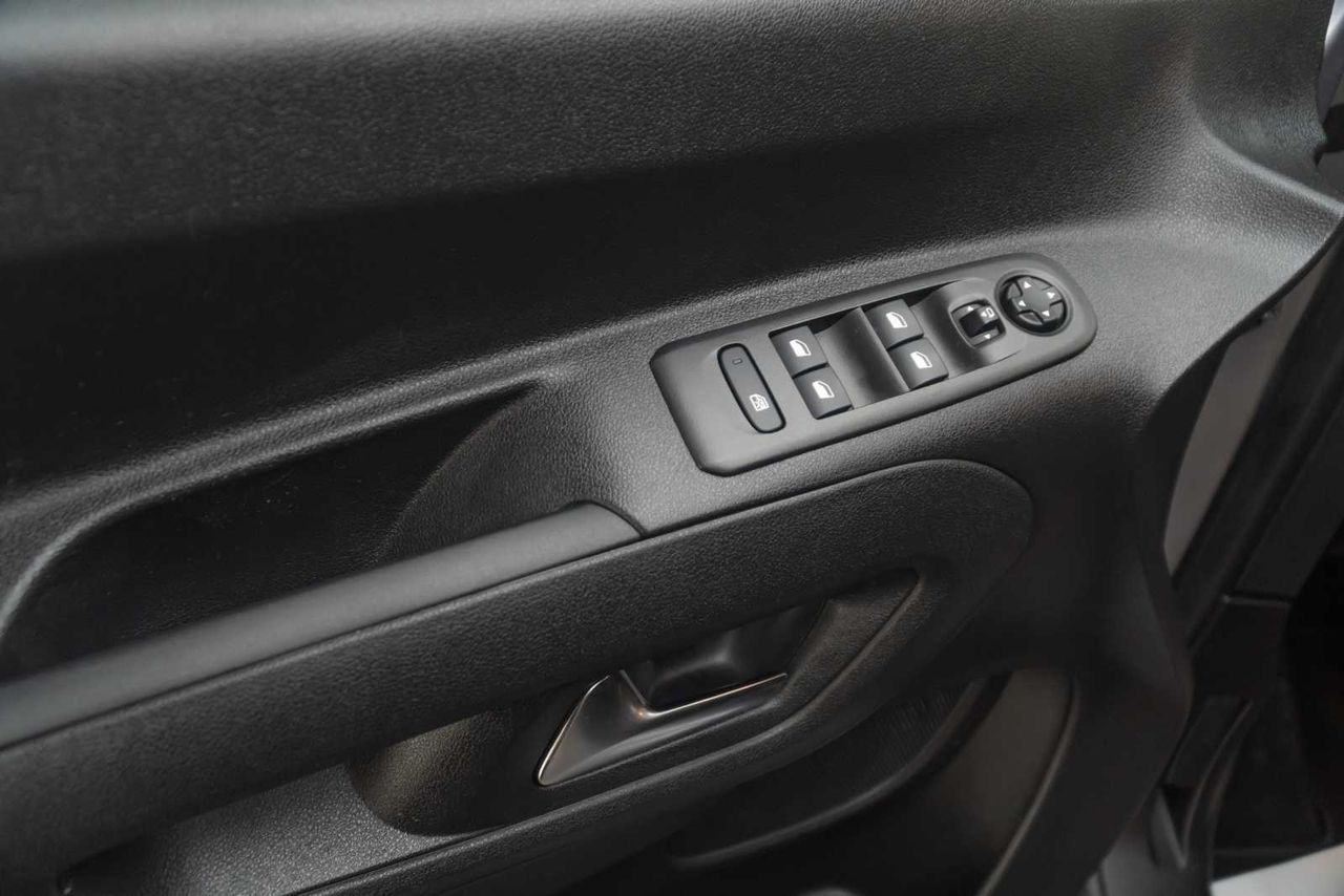 Opel Combo Cargo  life e innovation 1.5 100cv mt5 e6dt  - Foto 17