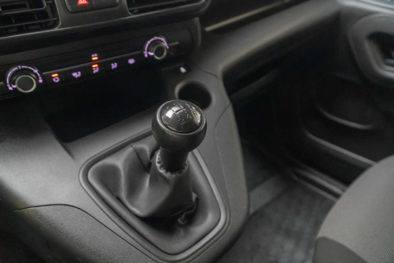 Peugeot Partner pro standard 600kg bluehdi 73kw  - Foto 16