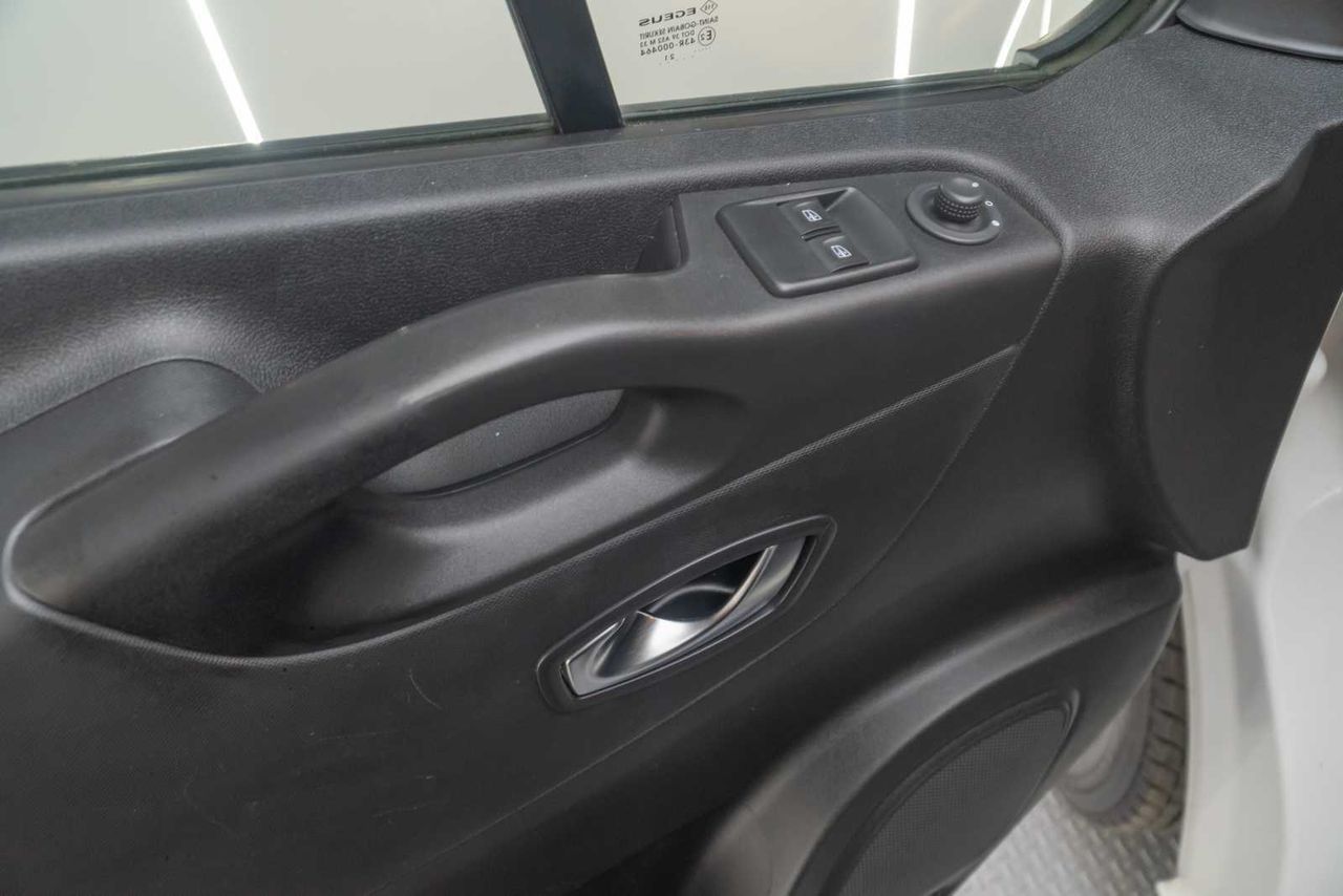 Renault Trafic furgón 27 l1h1 energy bluedci 88 kw  - Foto 21