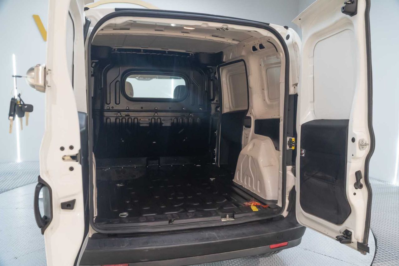 Fiat Doblò sx 1.3 mjet 70 kw (95 cv)  - Foto 10