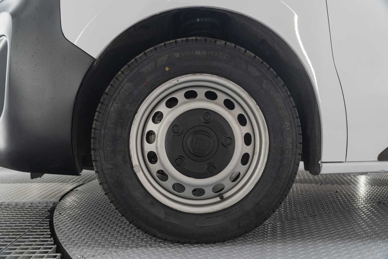 Fiat Scudo  furgón 100cv mt6 business l1  - Foto 22