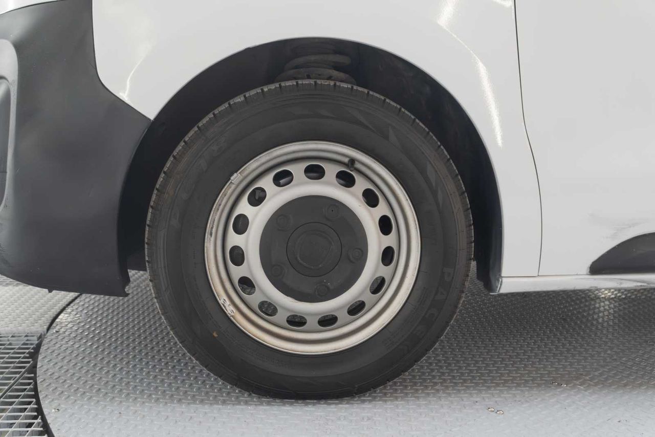 Fiat Scudo  furgón 100cv mt6 business  - Foto 20