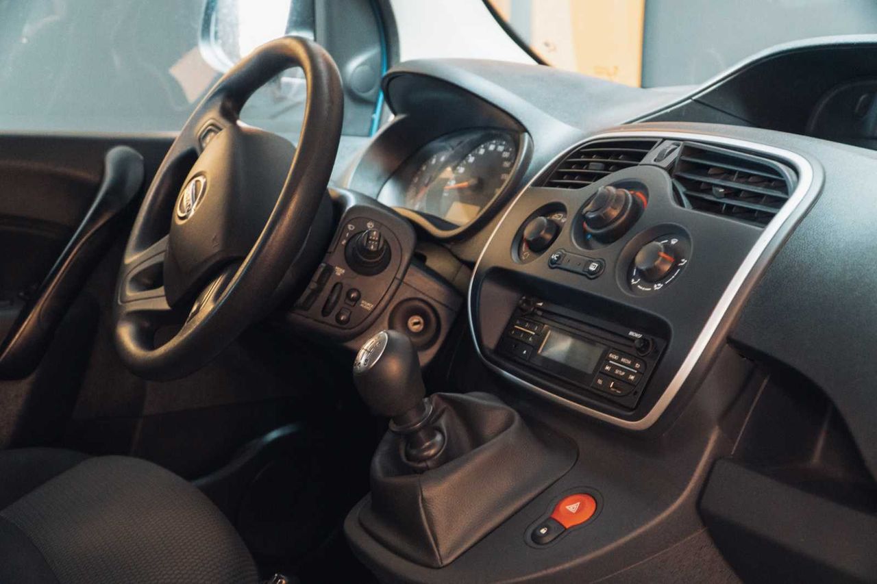 Nissan NV250 furgón 4pl 1.5dci 70 kw (95 cv) l2h1 comfort  - Foto 20