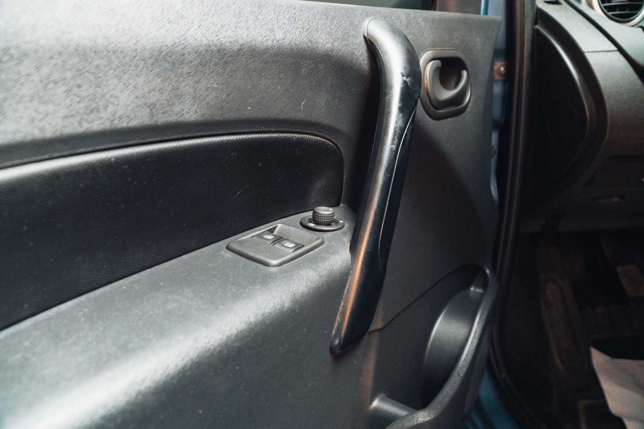 Nissan NV250 furgón 4pl 1.5dci 70 kw (95 cv) l2h1 comfort  - Foto 16