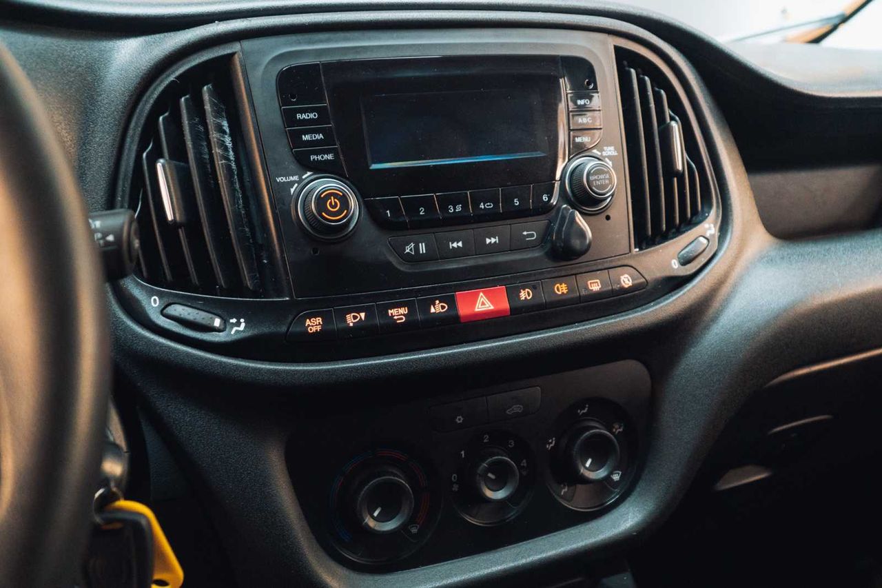 Fiat Doblò  cargo sx 1.3 mjet 70 kw (95  - Foto 19