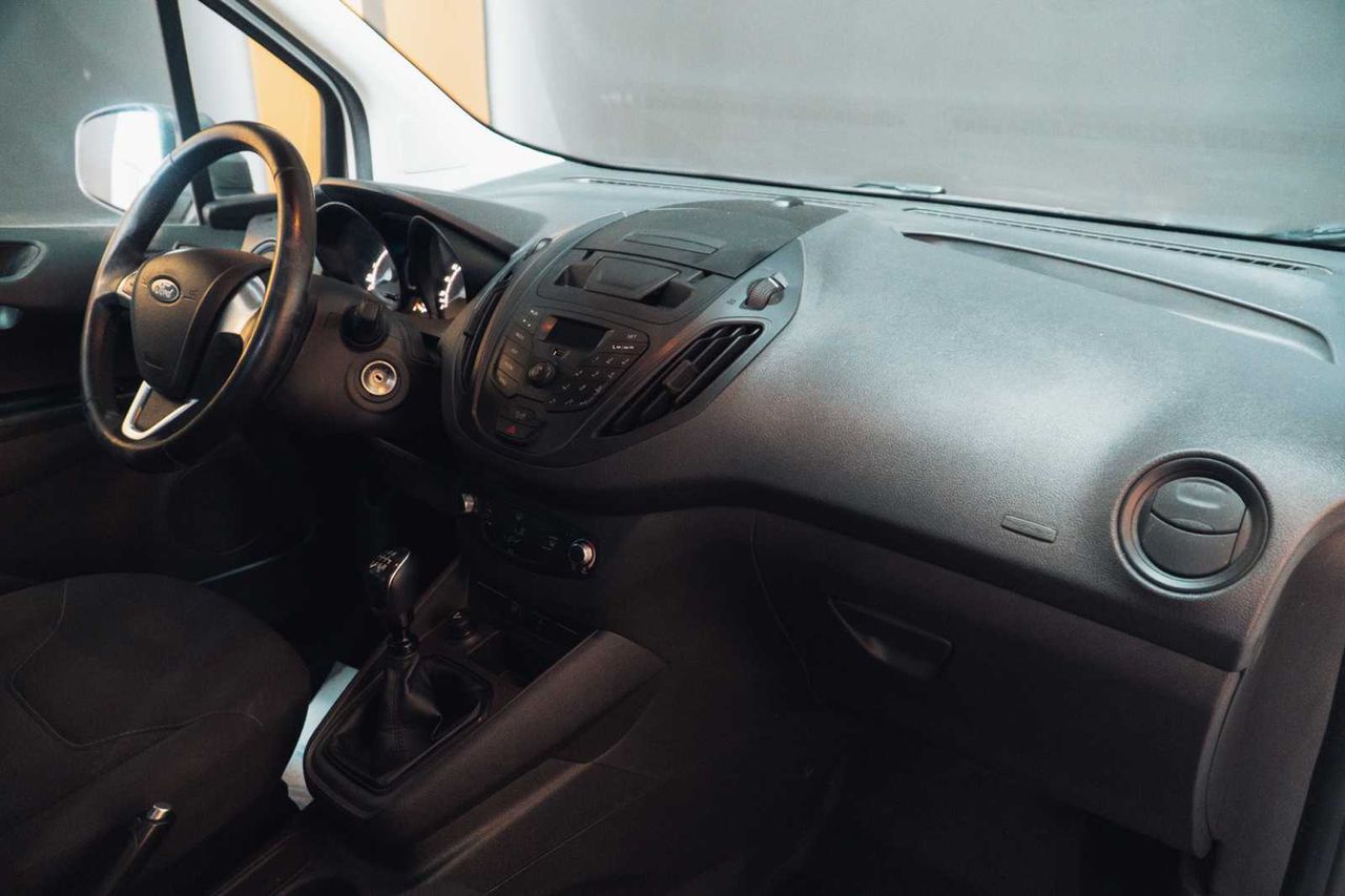 Ford Transit Courier trend 1.5 tdci 100cv mt6 e6dt  - Foto 18