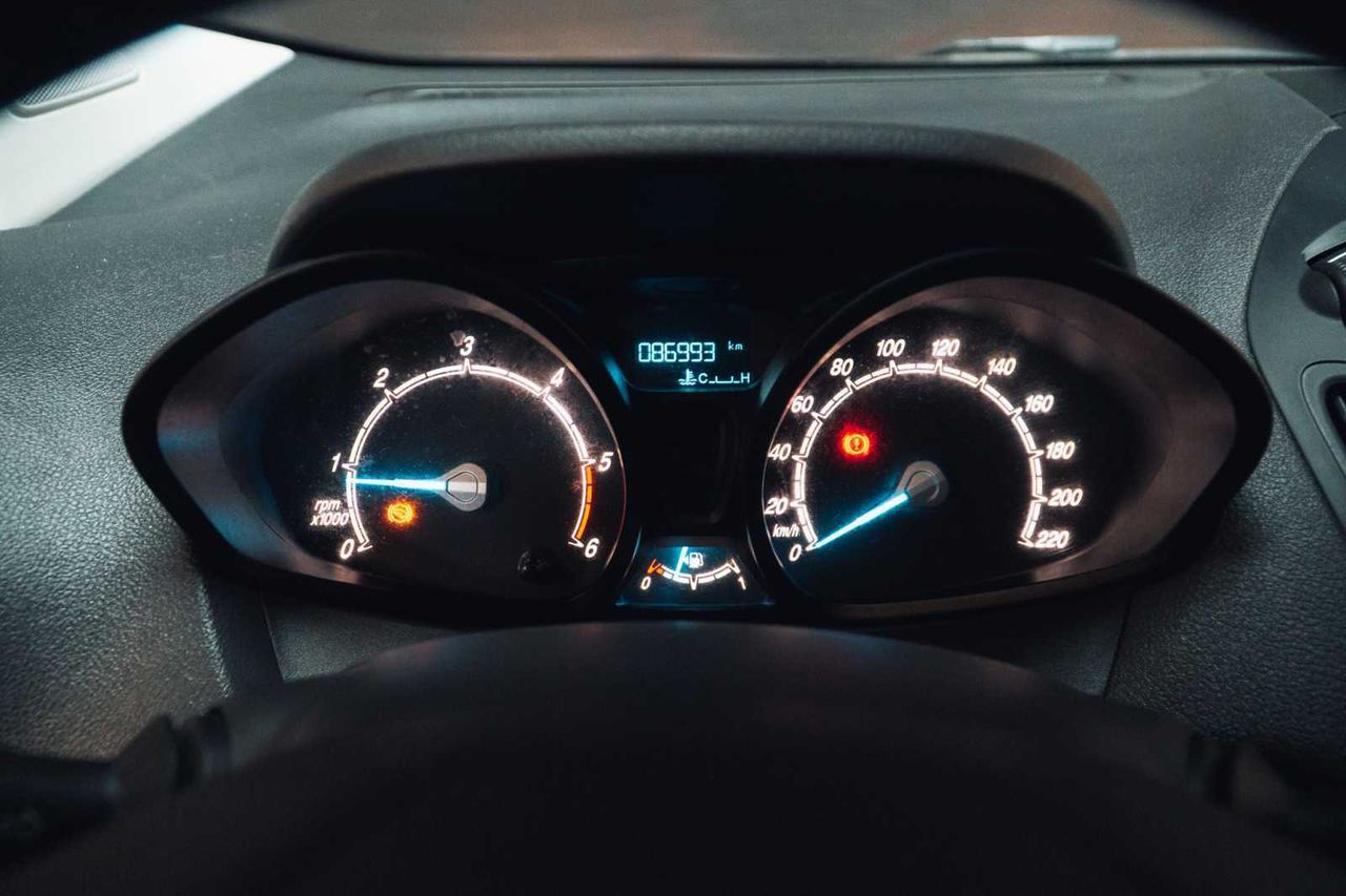 Ford Transit Courier trend 1.5 tdci 100cv mt6 e6dt  - Foto 13