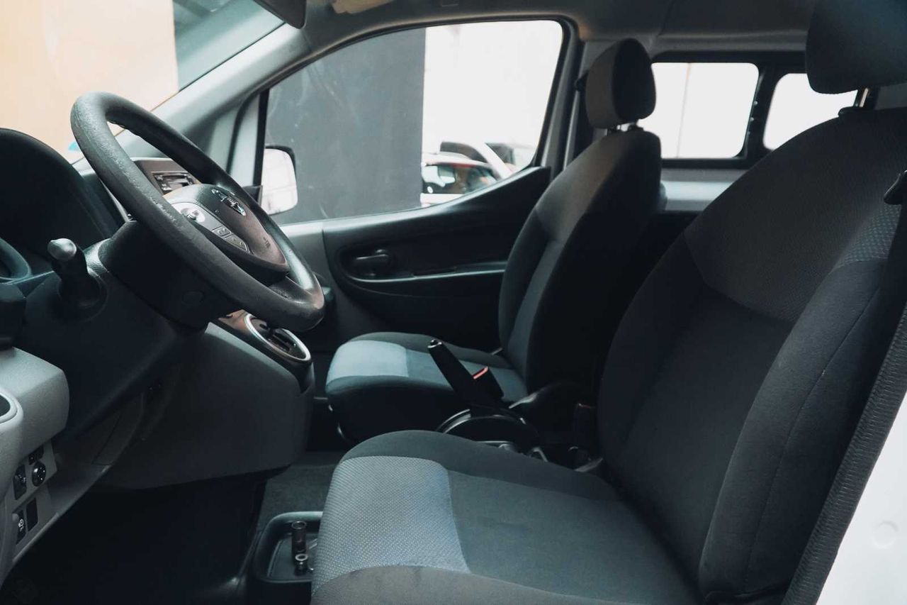 Nissan e-NV200 combi 5 40 kwh comfort doble puerta tr. mn  - Foto 15