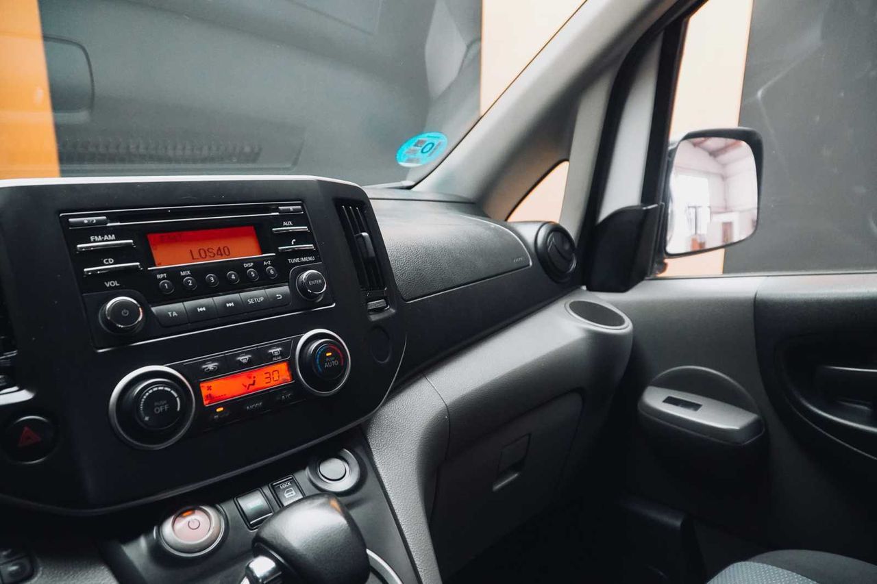 Nissan e-NV200 combi 5 40 kwh comfort doble puerta tr. mn  - Foto 20