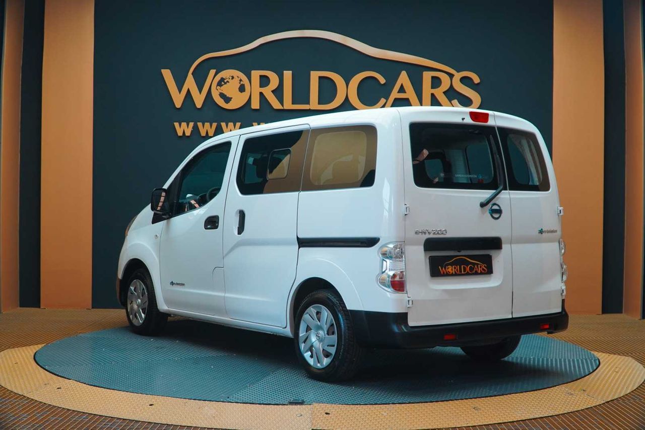 Nissan e-NV200 combi 5 40 kwh comfort doble puerta tr. mn  - Foto 8