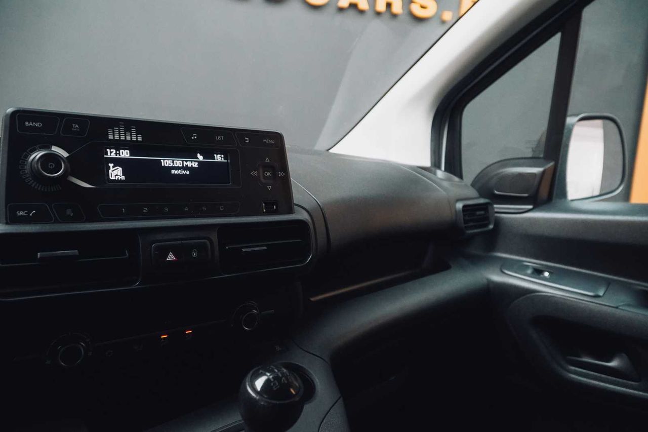 Toyota Proace City 1.5d 75kw 100cv gx l1  - Foto 17