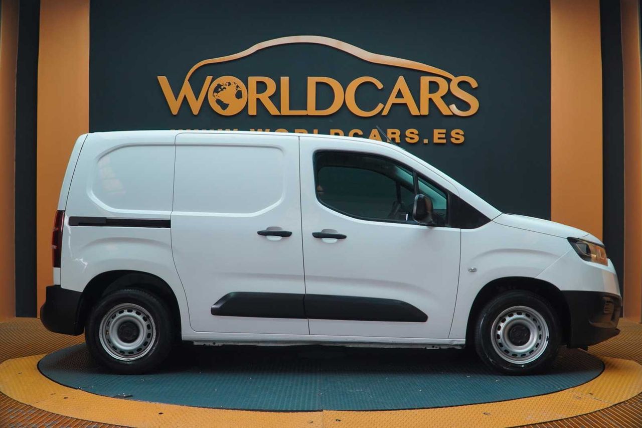 Toyota Proace City 1.5d 75kw 100cv gx l1  - Foto 7