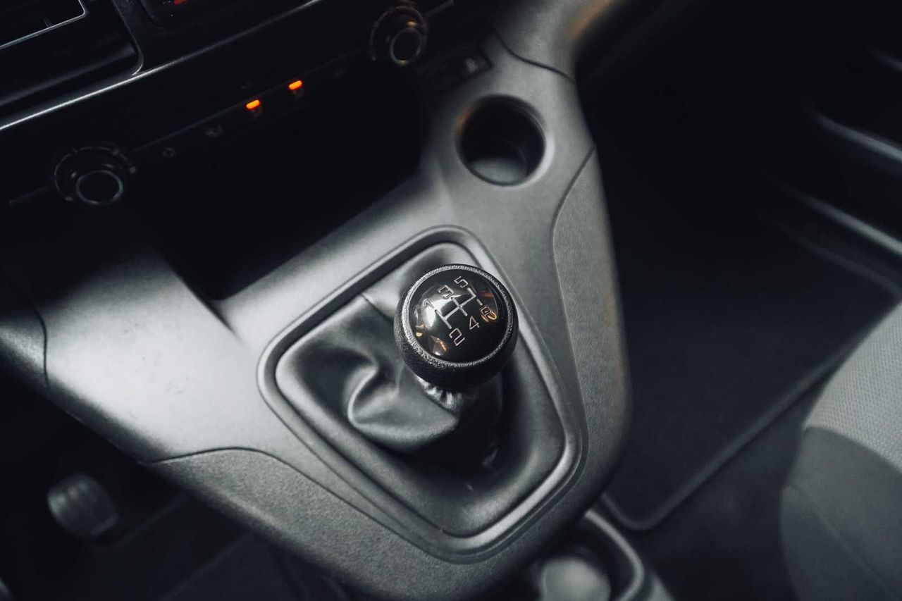 Toyota Proace City 1.5d 75kw 100cv gx l1  - Foto 12