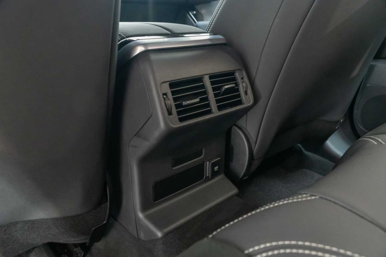 Land-Rover Range Rover Velar 2.0D I4 150kW (204CV) R-Dynamic 4WD Auto  - Foto 22