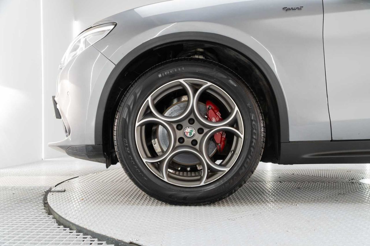 Alfa Romeo Stelvio 2.2 Diésel 140kW (190CV) Sprint+ Q4  - Foto 25