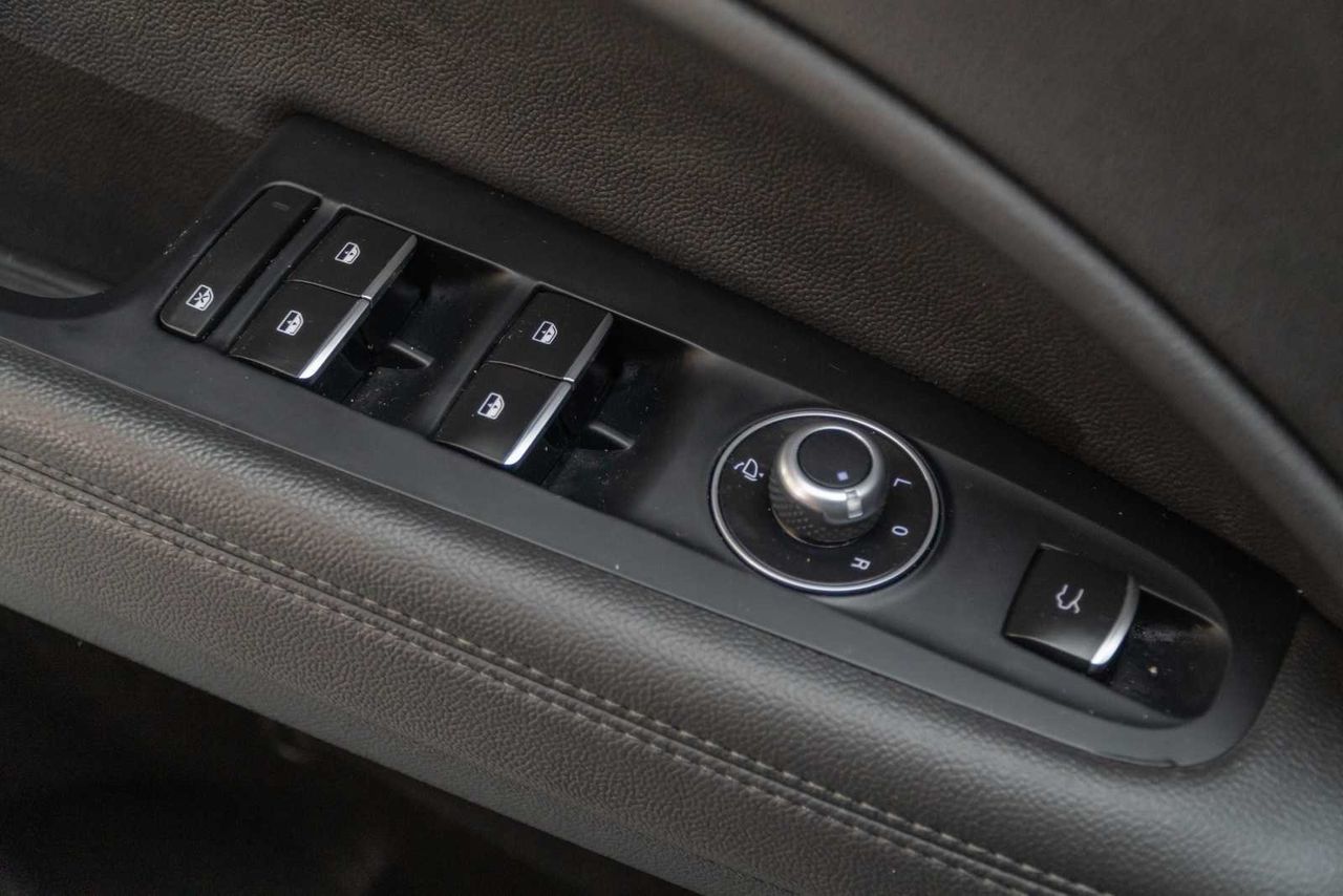 Alfa Romeo Stelvio 2.2 Diésel 140kW (190CV) Sprint+ Q4  - Foto 18