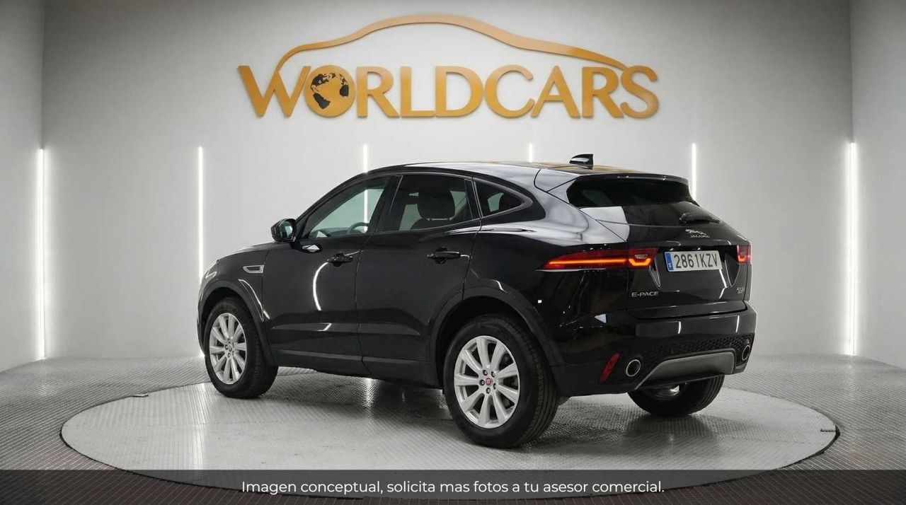 Jaguar E-Pace 2.0D 110kW 4WD  - Foto 3