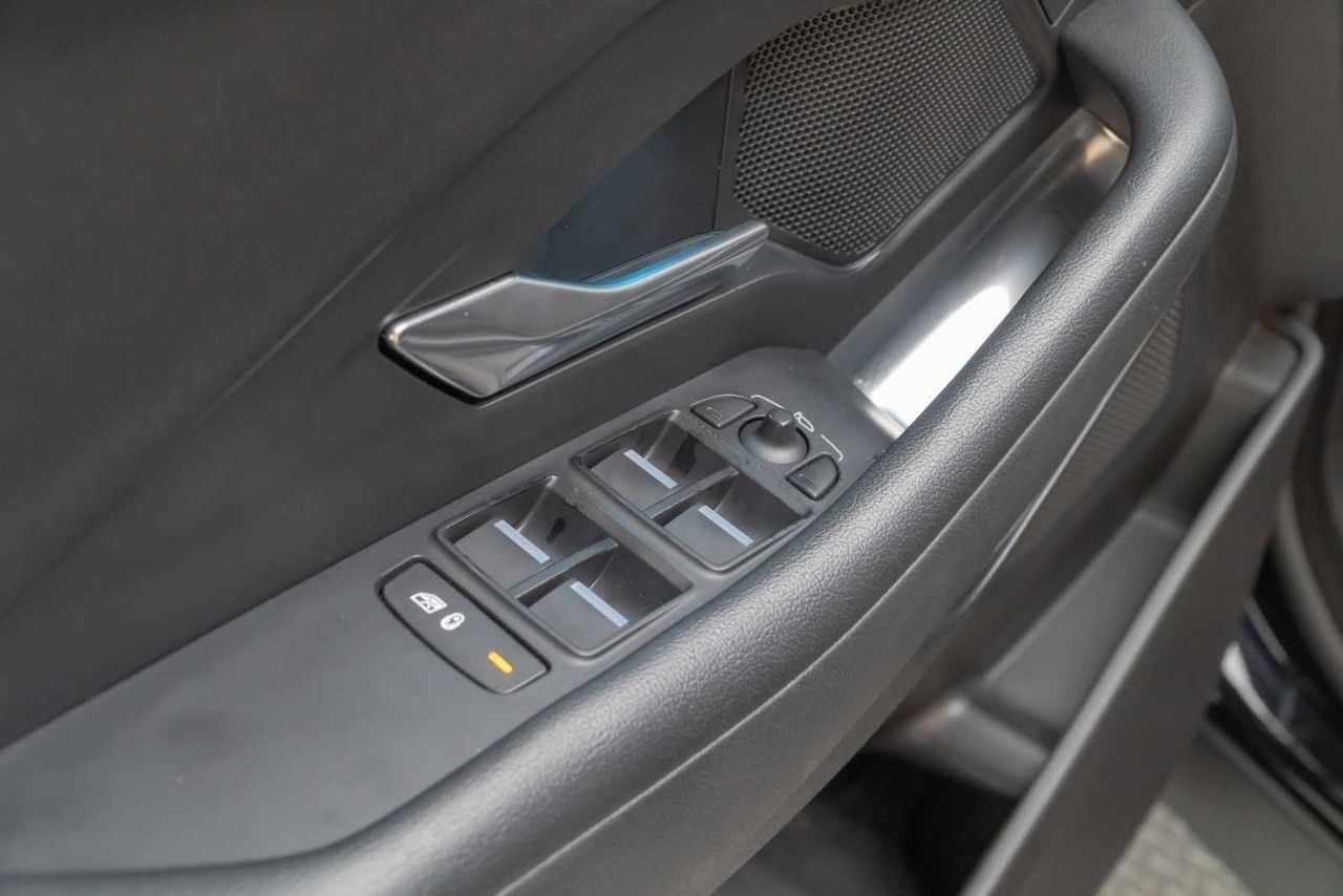 Jaguar E-Pace 2.0D 110kW 4WD  - Foto 16