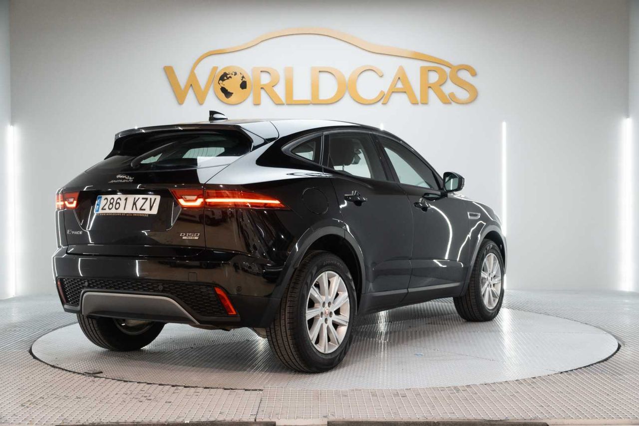 Jaguar E-Pace 2.0D 110kW 4WD  - Foto 6
