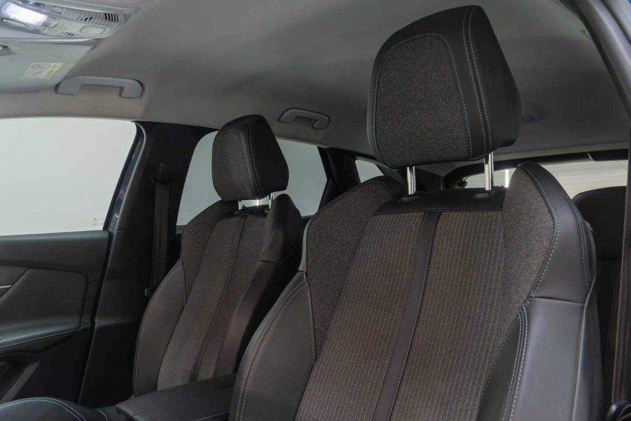 Peugeot 3008 1.2 PureTech 96KW (130CV) S&S Allure  - Foto 17