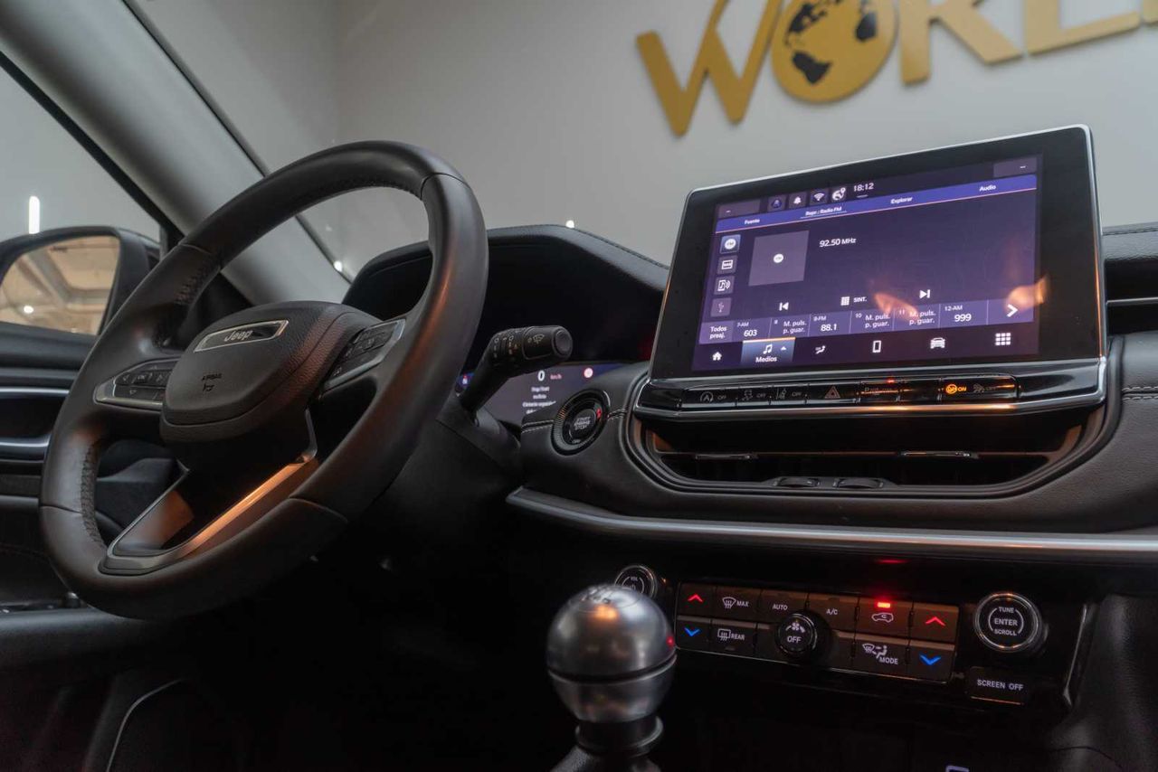 Jeep Compass 1.6 Mjet 96kW (130CV) Limited FWD - Foto 23