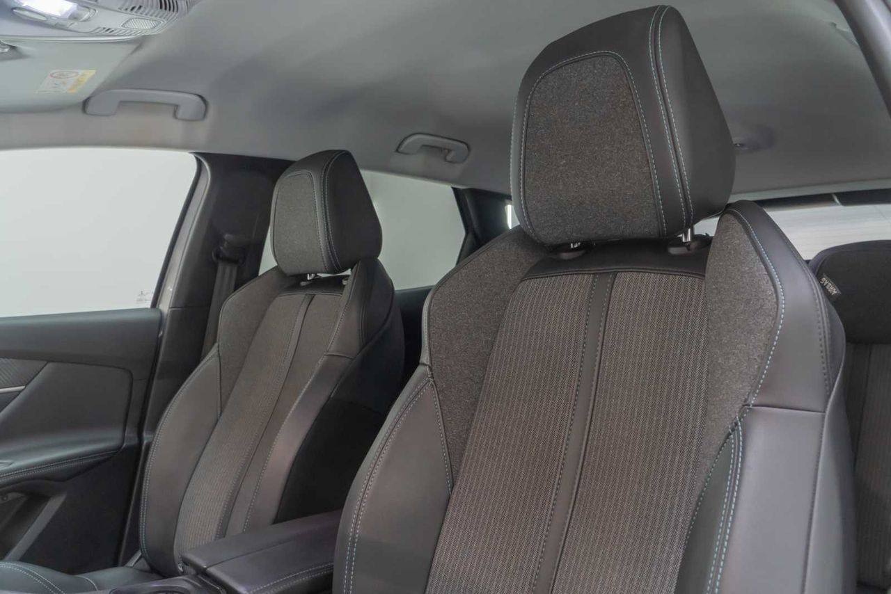Peugeot 3008 1.5 BlueHDi 96kW (130CV) S&S Allure  - Foto 18