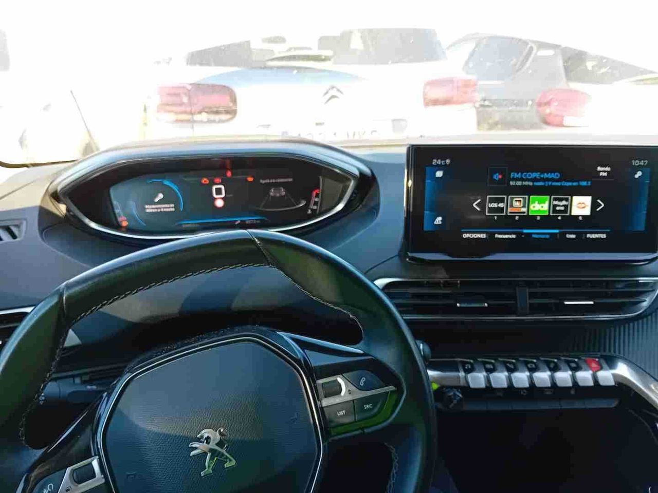 Peugeot 3008 1.5 BlueHDi 96kW (130CV) S&S Allure  - Foto 4