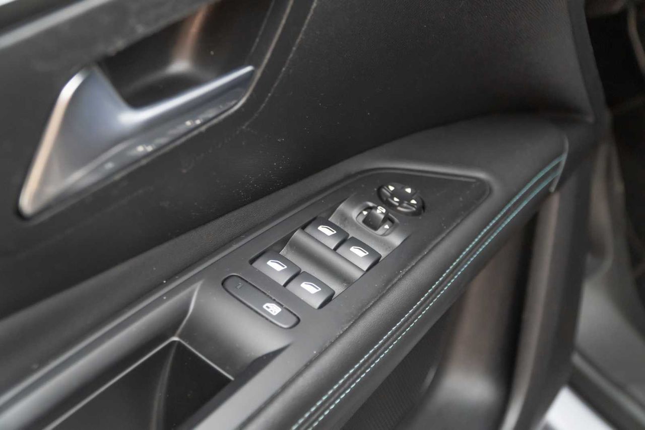 Peugeot 3008 1.5 BlueHDi 96kW (130CV) S&S Allure  - Foto 16