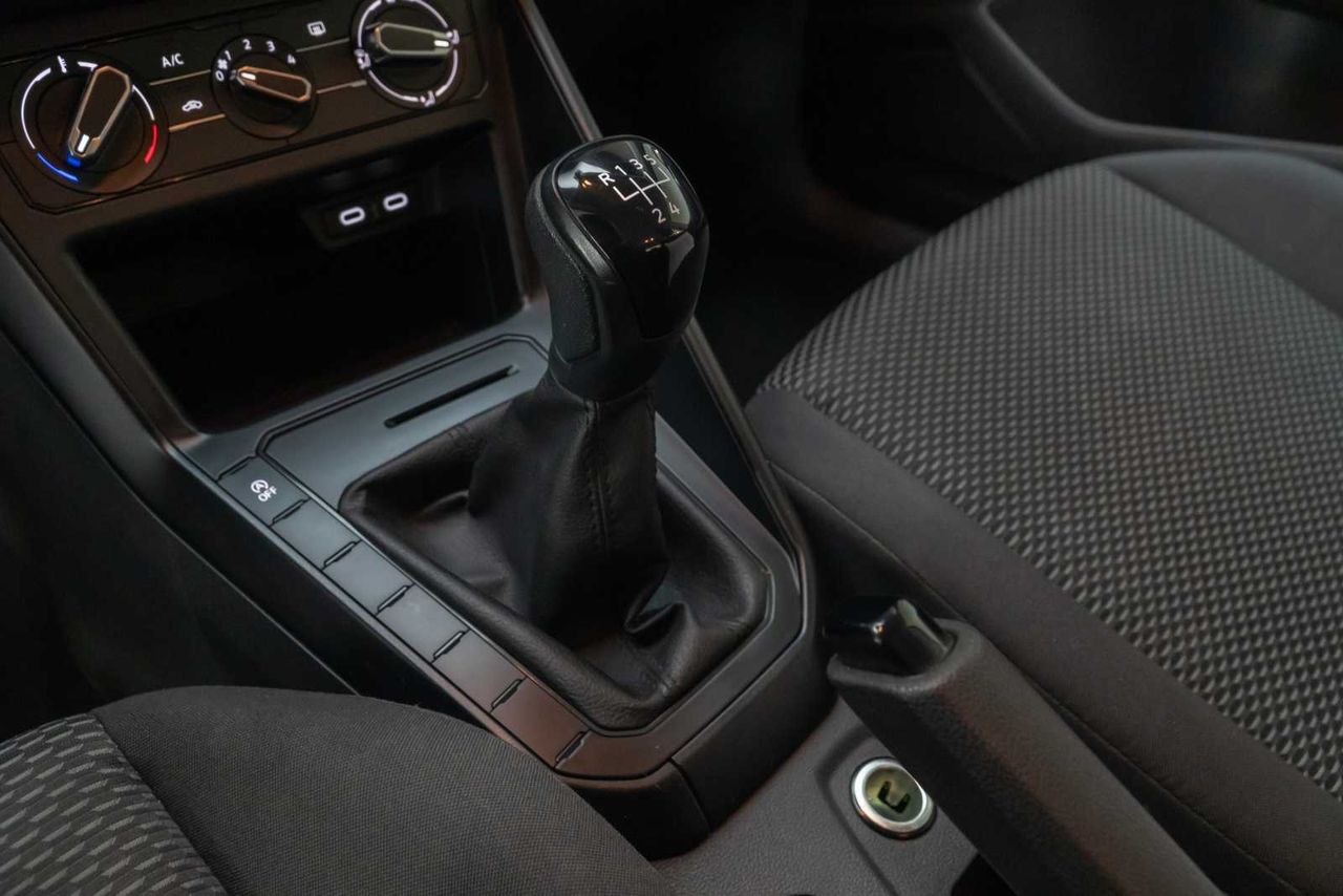 Volkswagen Taigo Life 1.0 TSI 70kW (95CV) - Foto 18