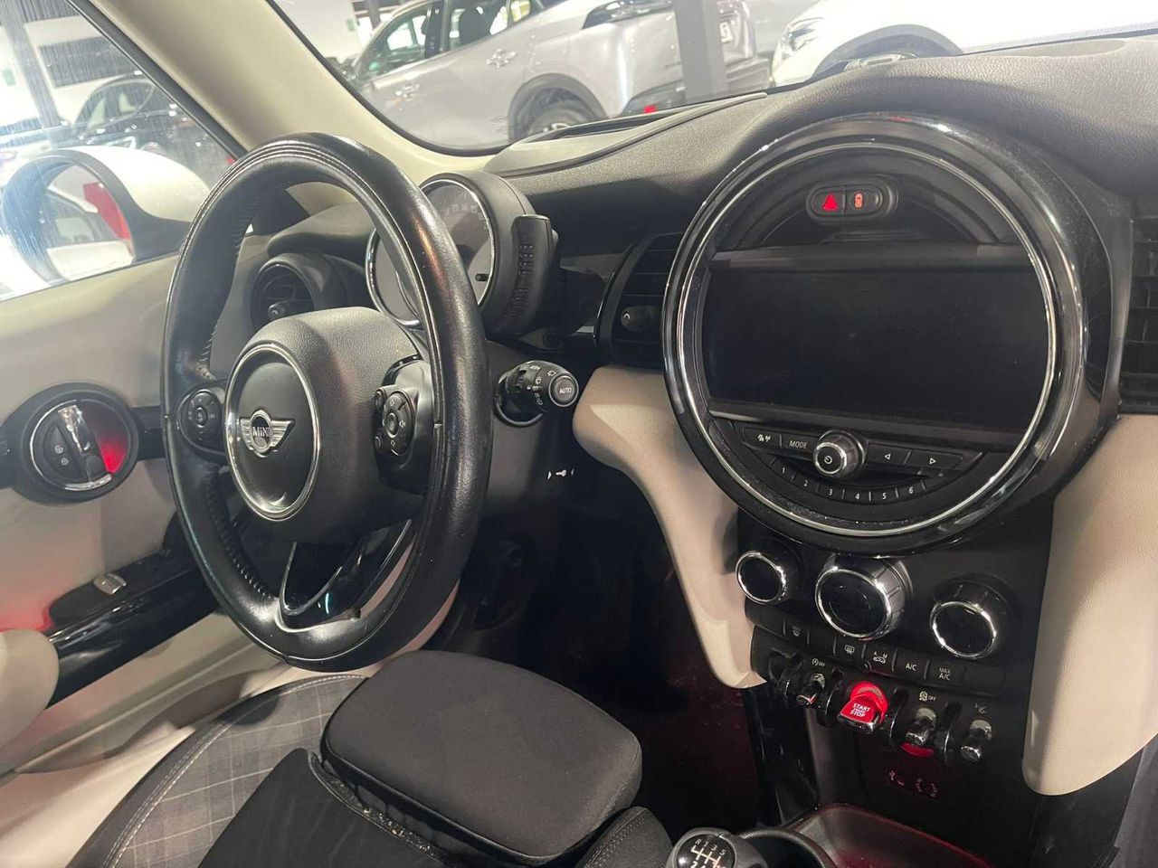 MINI MINI COOPER SD 5 PUERTAS - Foto 8