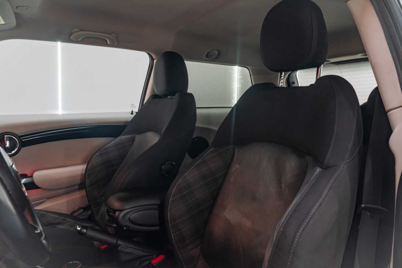 MINI MINI COOPER SD 5 PUERTAS - Foto 17