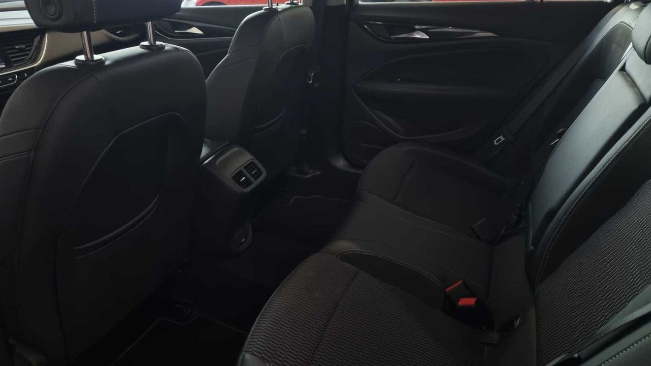 Opel Insignia  GS Business 2.0 SHT 125kW AT9 - Foto 16