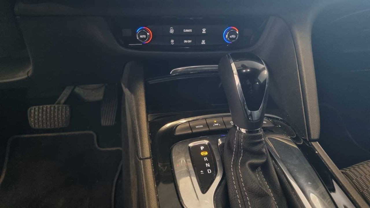 Opel Insignia  GS Business 2.0 SHT 125kW AT9 - Foto 19