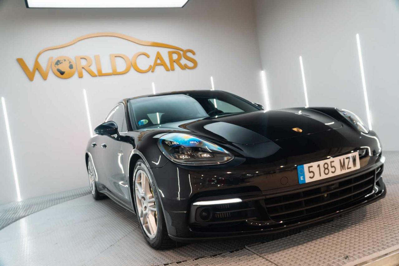 Porsche Panamera 4 E-Hybrid - Foto 15