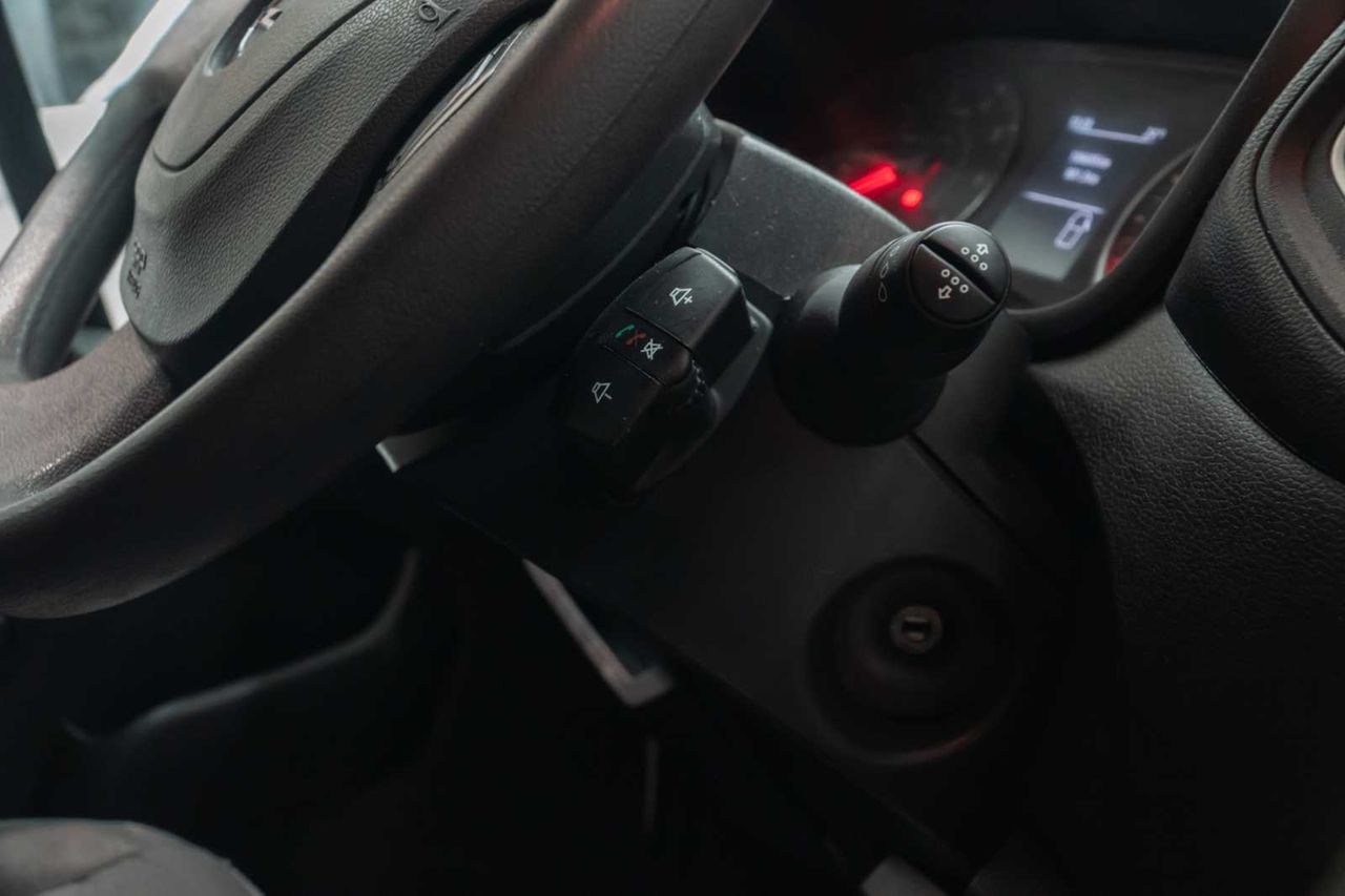 Opel Movano  2.3 cdti 99kw (135cv) l2 h2 f 3.5t (ac)  - Foto 15