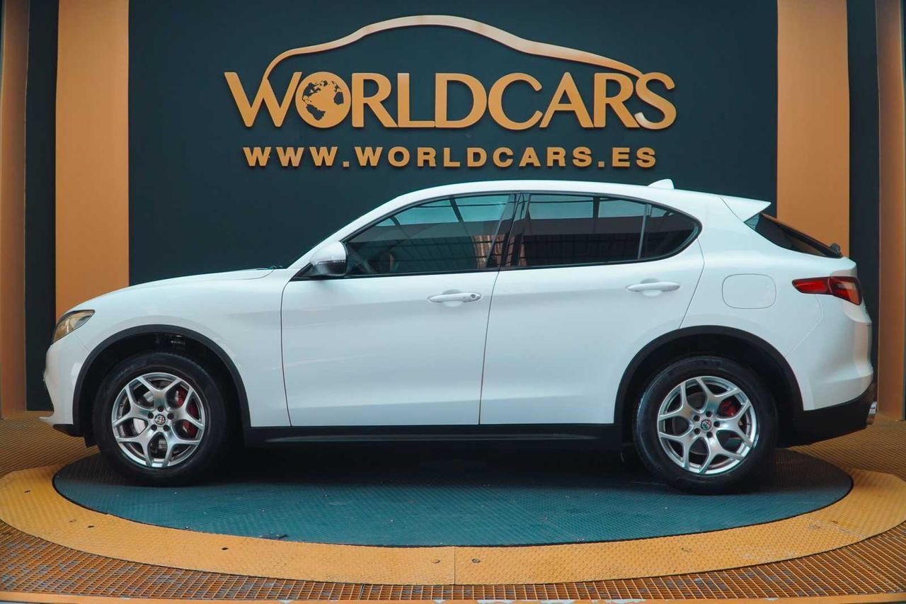 Alfa Romeo Stelvio 2.2 Diésel 154kW (210CV) Executive Q4  - Foto 9