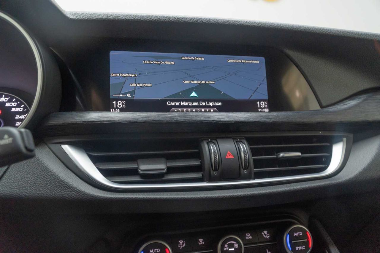 Alfa Romeo Stelvio 2.2 Diésel 154kW (210CV) Executive Q4  - Foto 14