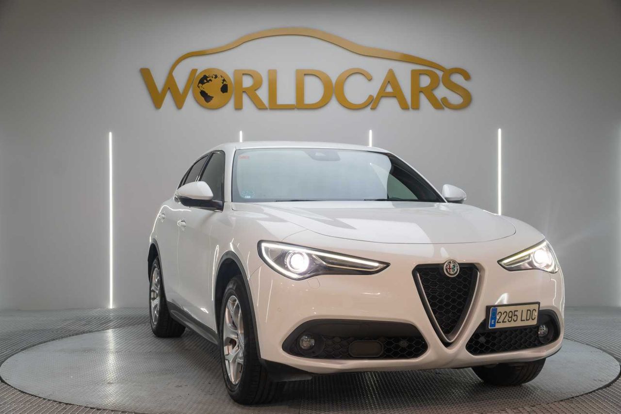 Alfa Romeo Stelvio 2.2 Diésel 154kW (210CV) Executive Q4  - Foto 4