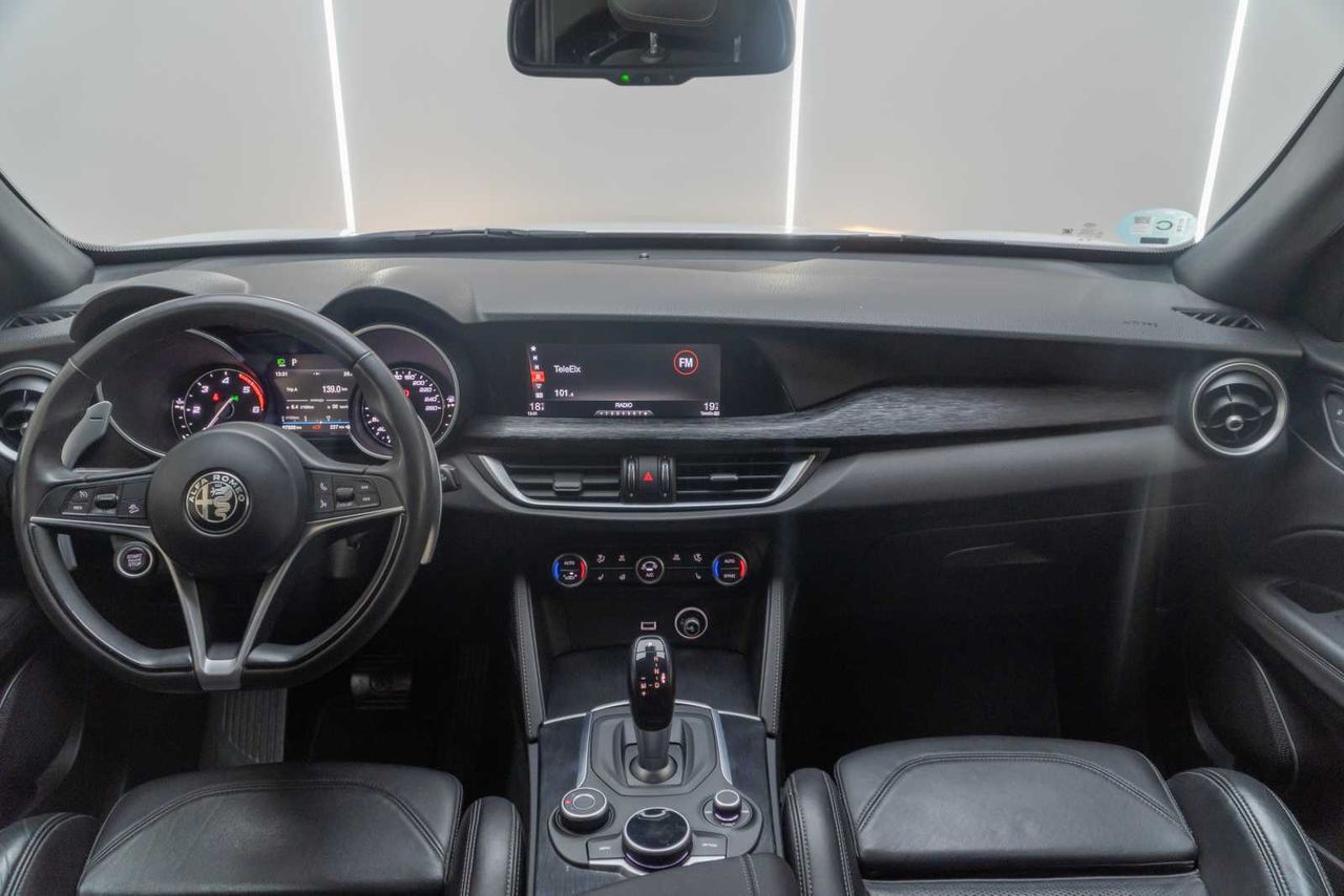 Alfa Romeo Stelvio 2.2 Diésel 154kW (210CV) Executive Q4  - Foto 23