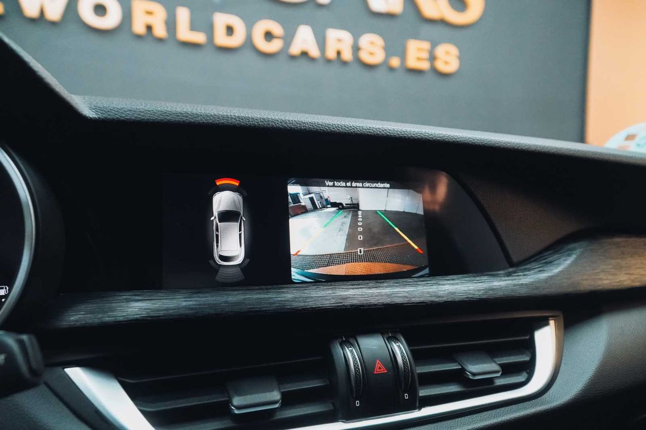 Alfa Romeo Stelvio 2.2 Diésel 154kW (210CV) Executive Q4  - Foto 17