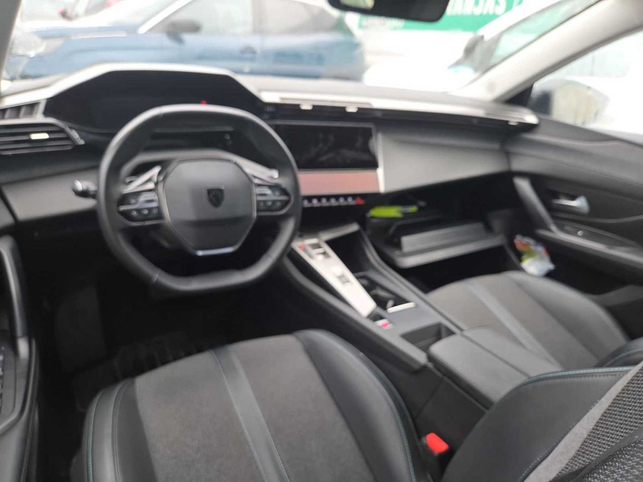 Peugeot 308 5P Allure BlueHDi 130 S&S EAT8 - Foto 5