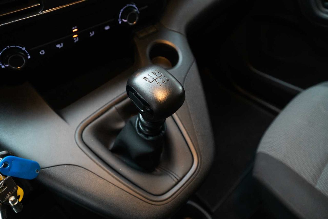 Peugeot Partner  standard 600kg bluehdi 73kw  - Foto 15