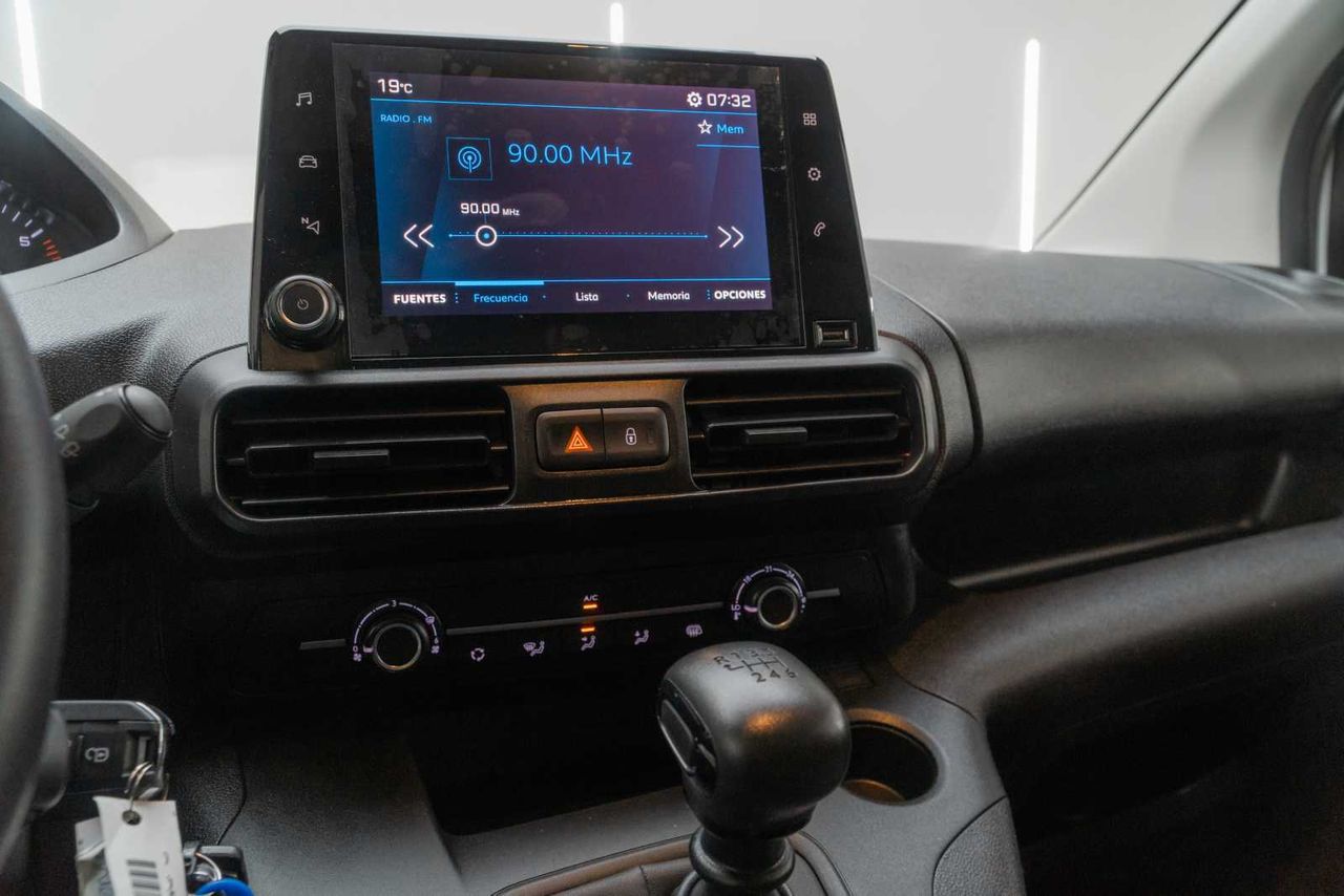 Peugeot Partner  standard 600kg bluehdi 73kw  - Foto 14