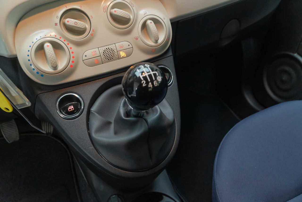 Fiat 500 Cult 1.0 Hybrid 51KW (70 CV) - Foto 14