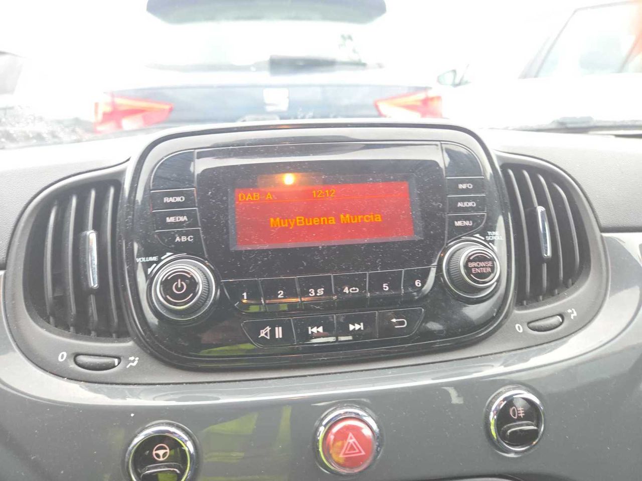 Fiat 500 Cult 1.0 Hybrid 51KW (70 CV) - Foto 4